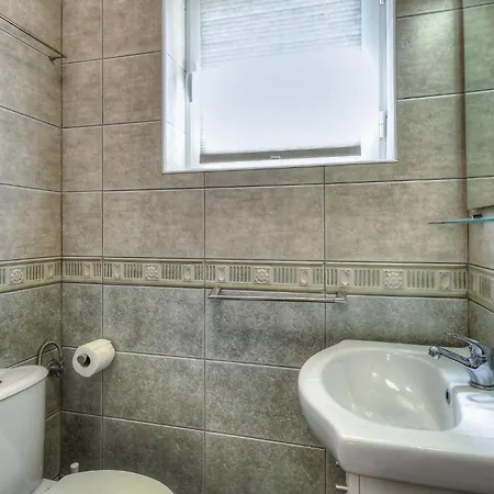 Awesome In With Wifi Holiday home